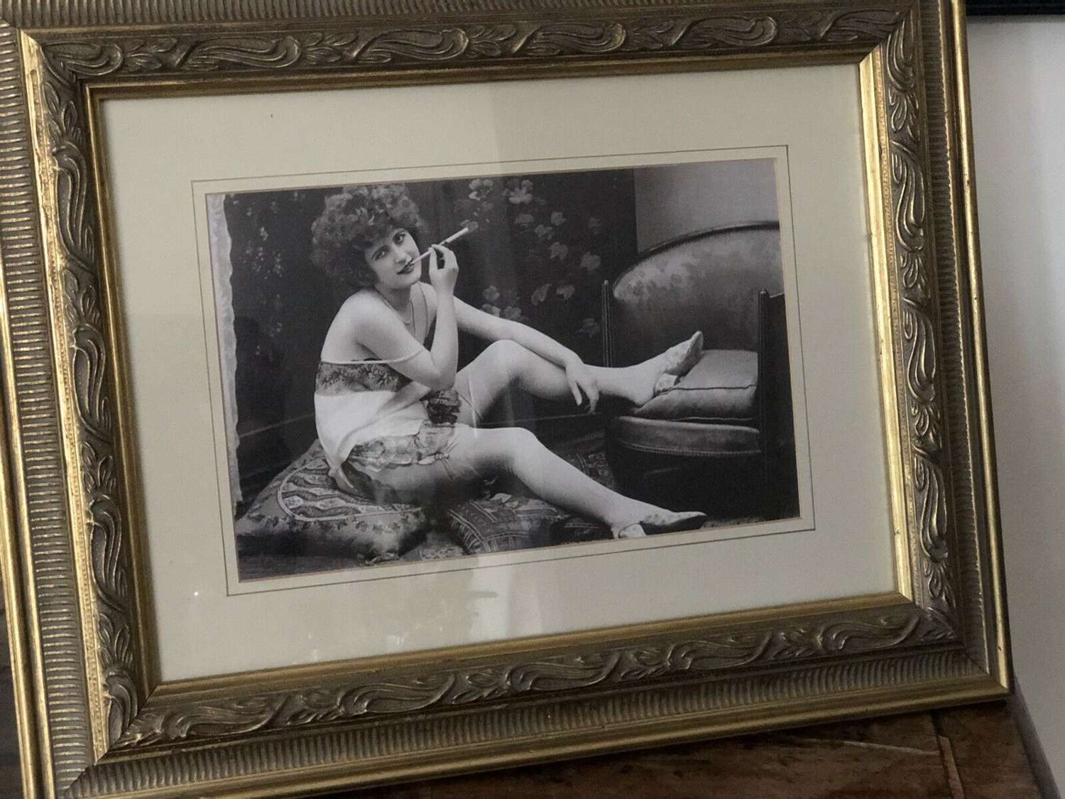 Flapper style photograph