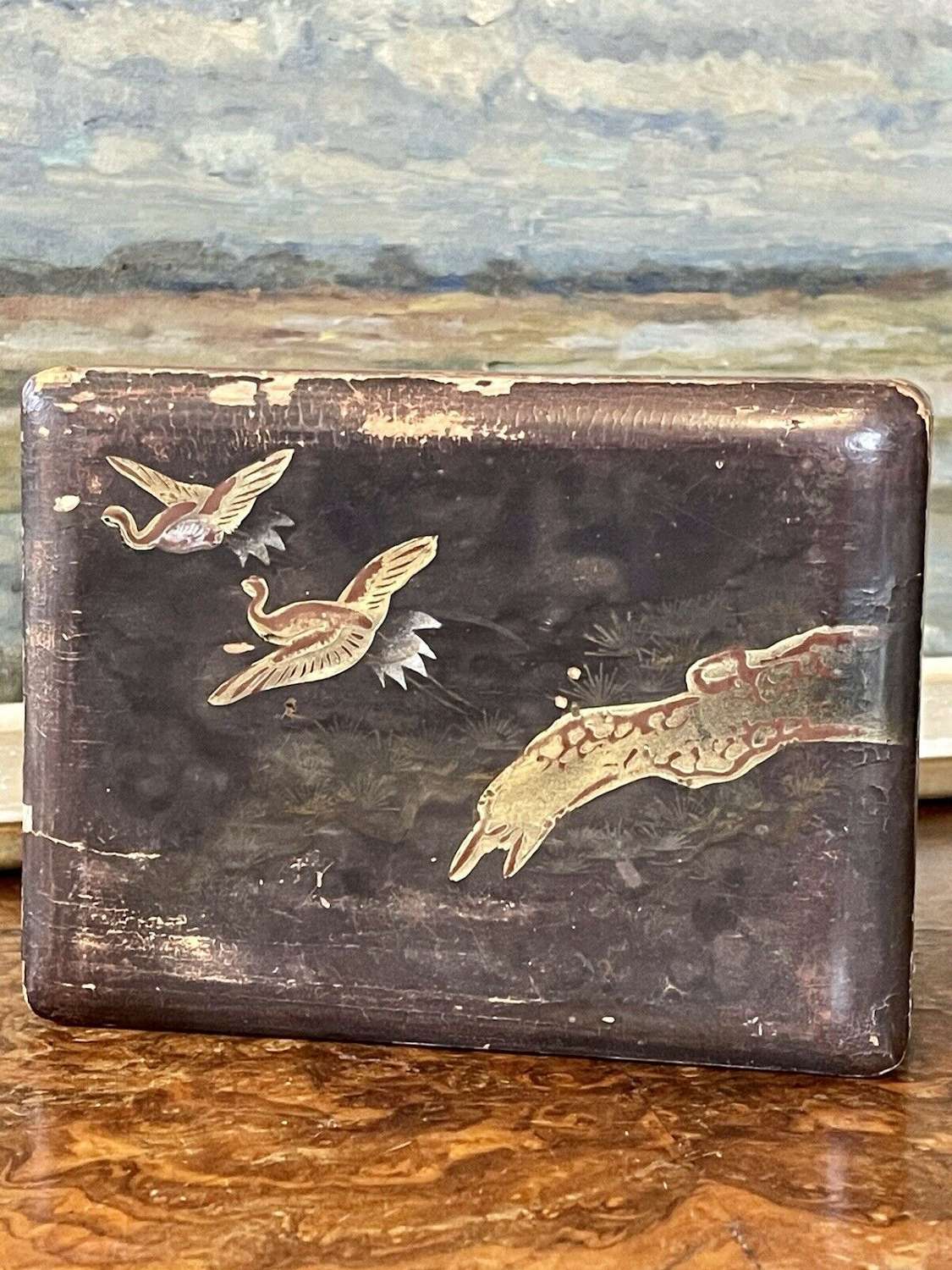 Antique chinoiserie Chinese Japanese lacquer box.