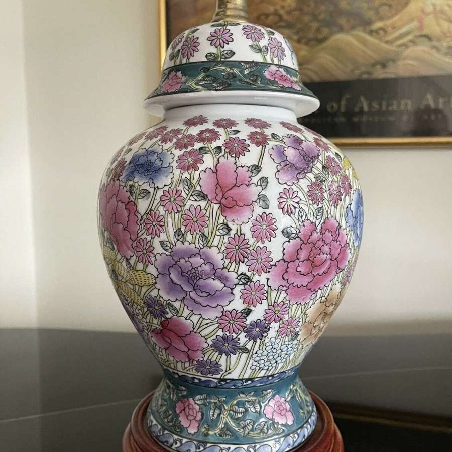 Vintage Chinoiserie lamp