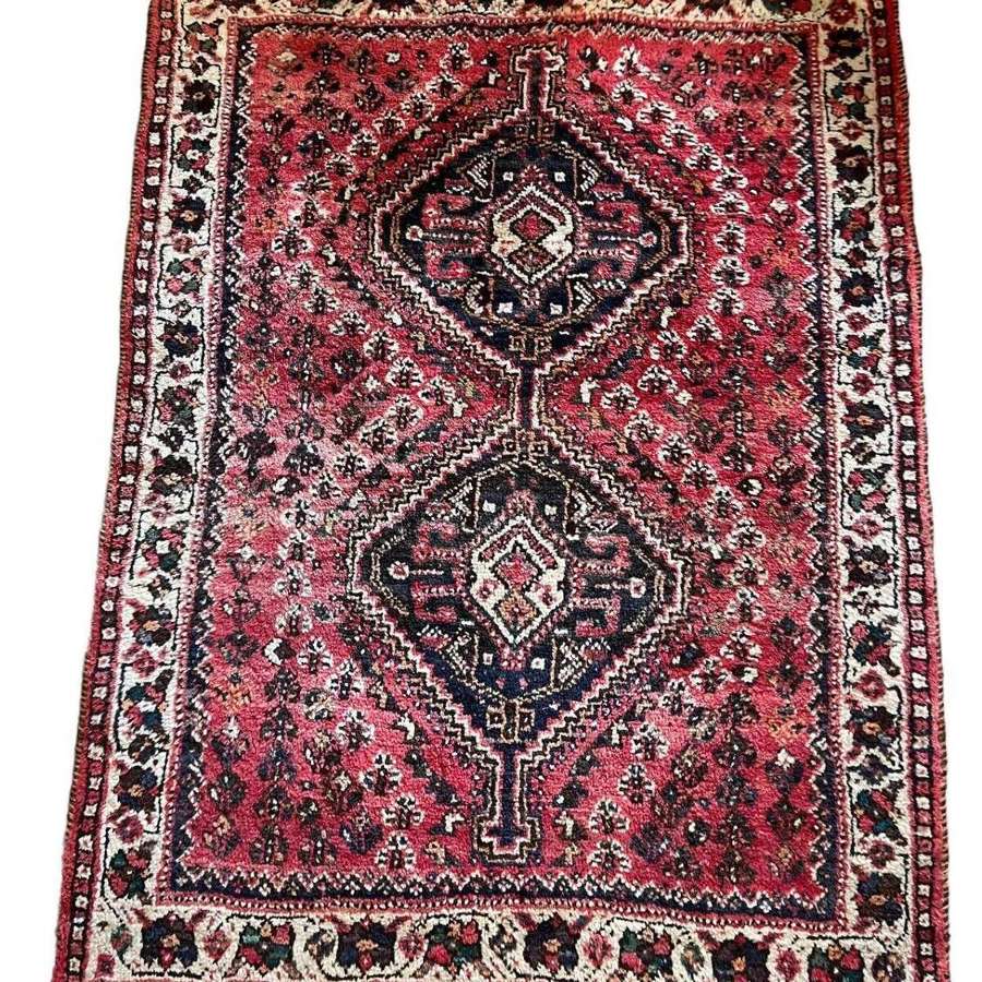 Vintage Persian Shiraz rug 152 cm x 110 cm