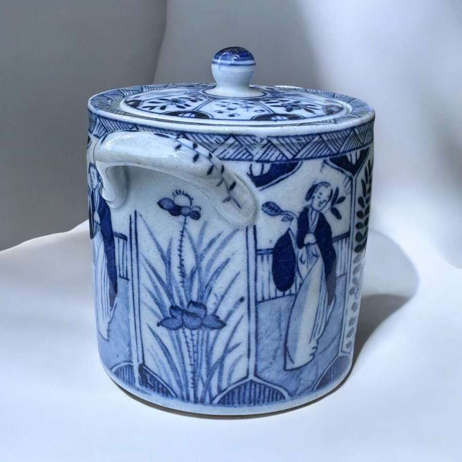 Mosa Maastricht  Blue and White sugar bowl circa 1900