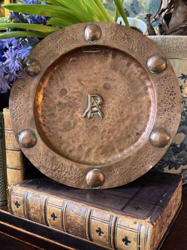 Vintage Arts & Crafts Hammered Copper Wall Plate AR