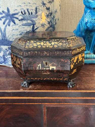Antique Victorian Papier Mâché Tea Caddy Chinoiserie Gilt Decorated