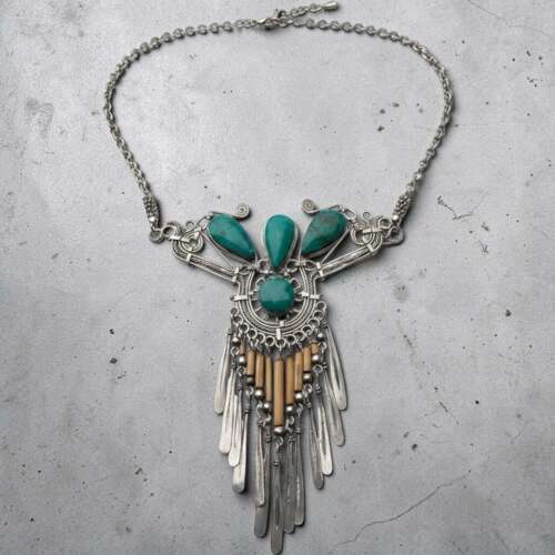 Vintage Latin American Statement Necklace Green Stone Alpaca Silver