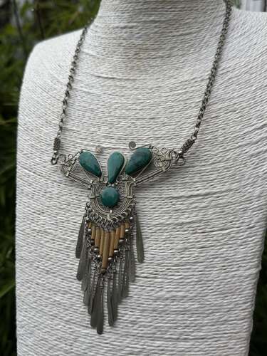 Vintage Latin American Statement Necklace Green Stone Alpaca Silver