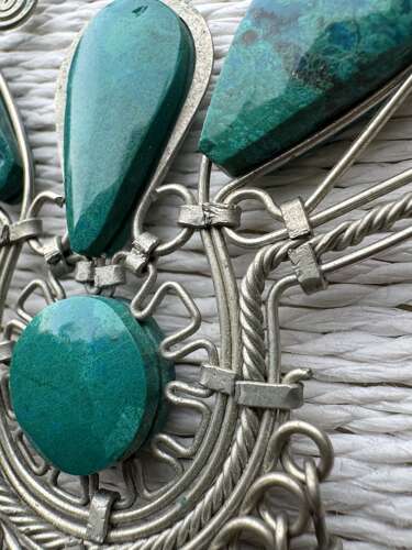 Vintage Latin American Statement Necklace Green Stone Alpaca Silver
